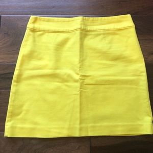 Ann Taylor loft yellow skirt size 8 - euc